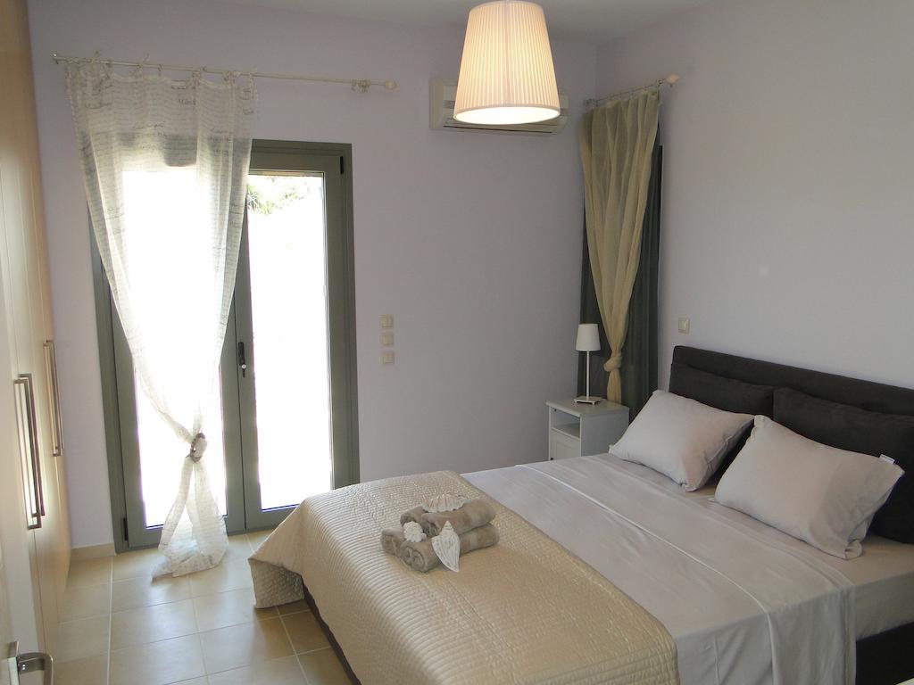 Porto Heli Villas & Studios Exterior photo