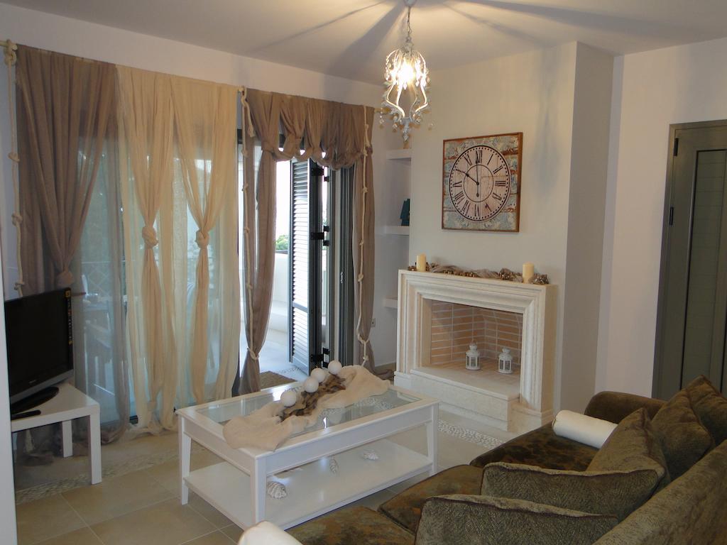 Porto Heli Villas & Studios Exterior photo